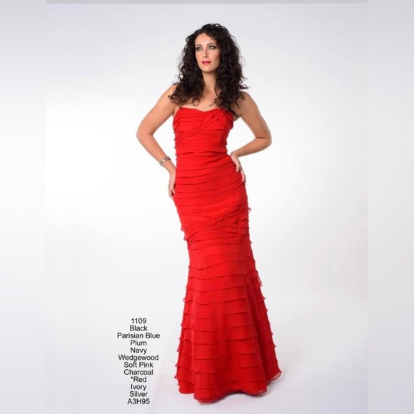 CM Couture Women’s Elegant Navy Blue Silk Tiered Trumpet Maxi Gown Dress Size 6 - Picture 9 of 9